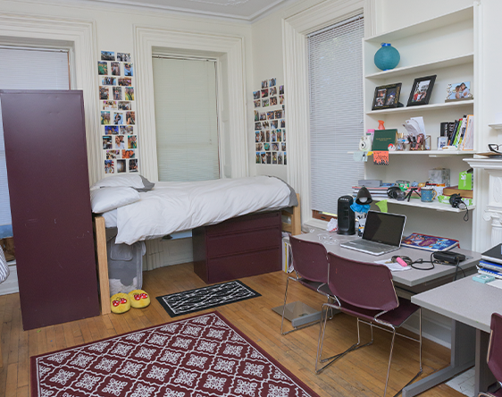 dorm bedroom inside cottage place